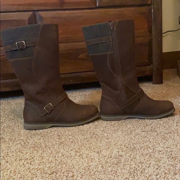 Gently used LL bean boots - Picture 4 of 6